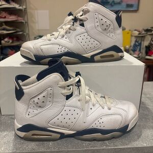 Jordan 6 size 6
